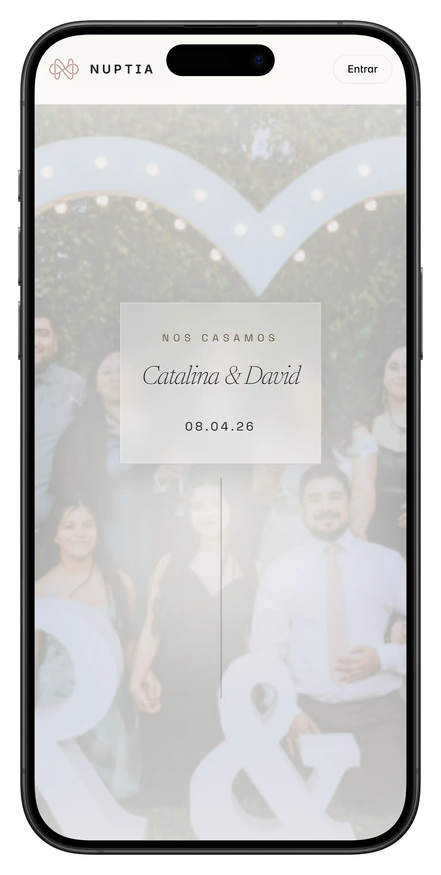 Vista móvil de una invitación digital Nuptia para matrimonio